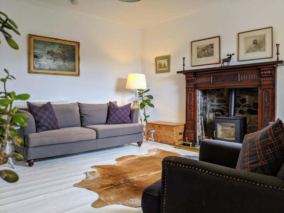 Spacious Stylish Flat With Log Burner Apartment Hawick