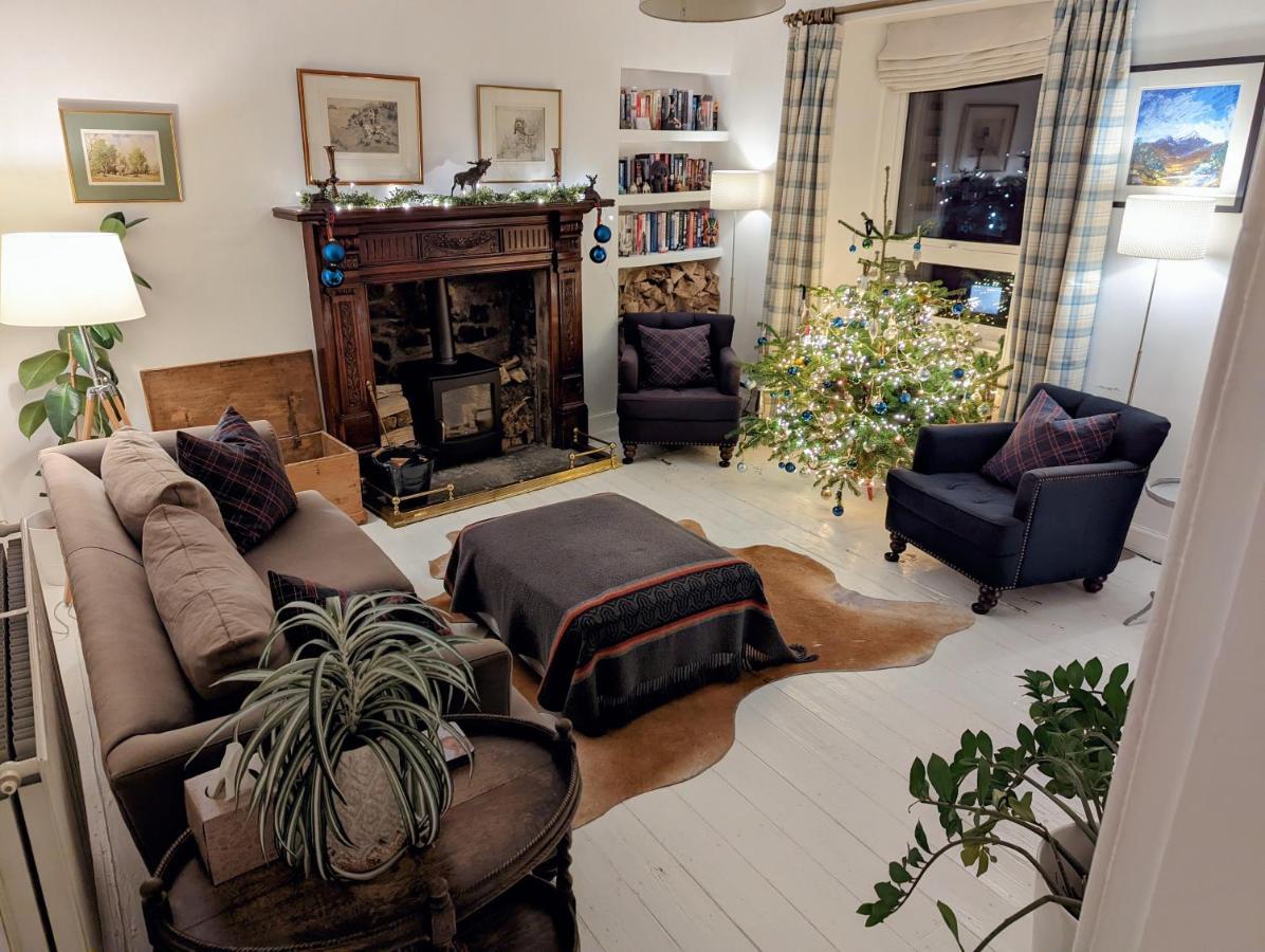 Apartment Spacious Stylish Flat With Log Burner